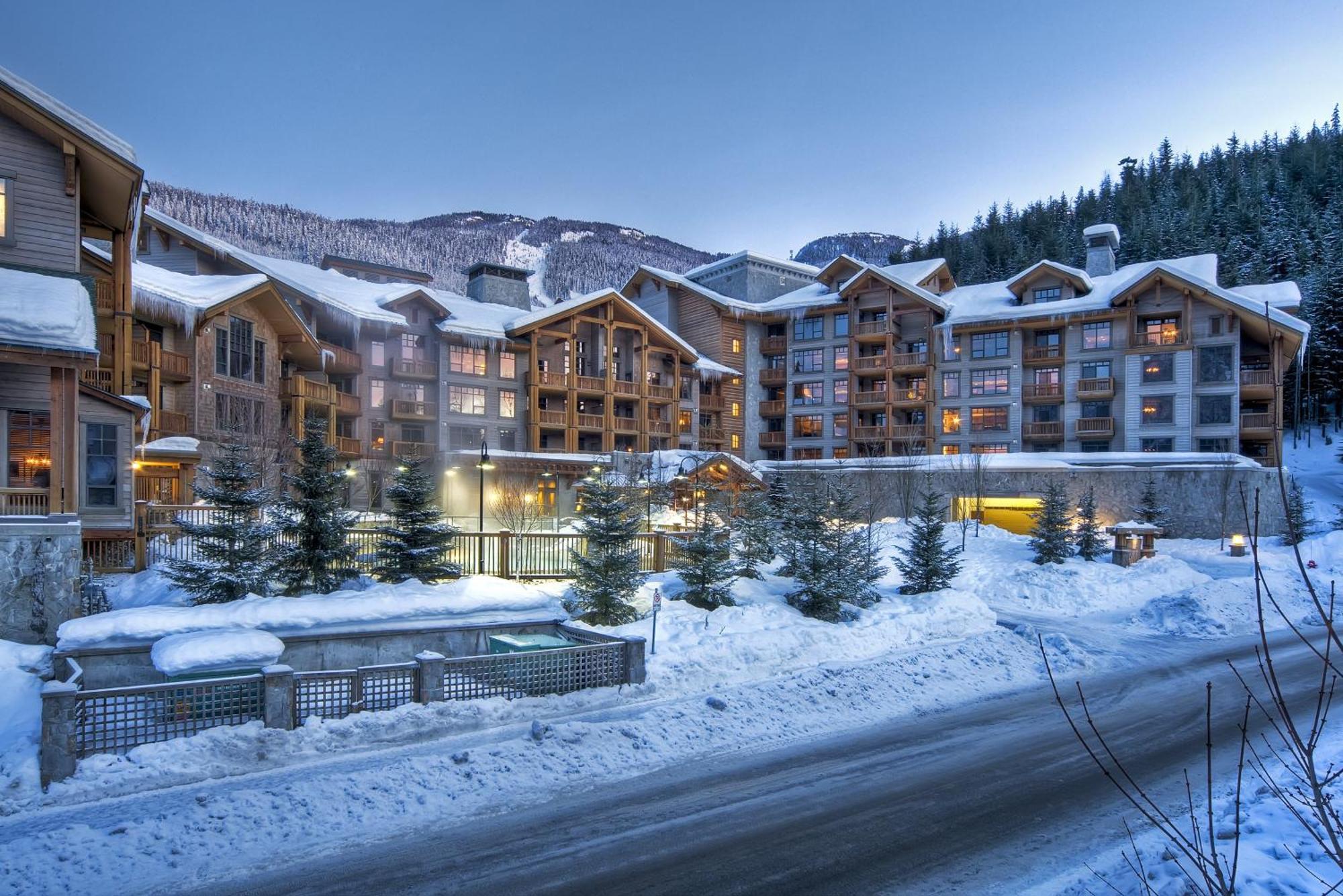 First Tracks Lodge Whistler Exteriér fotografie
