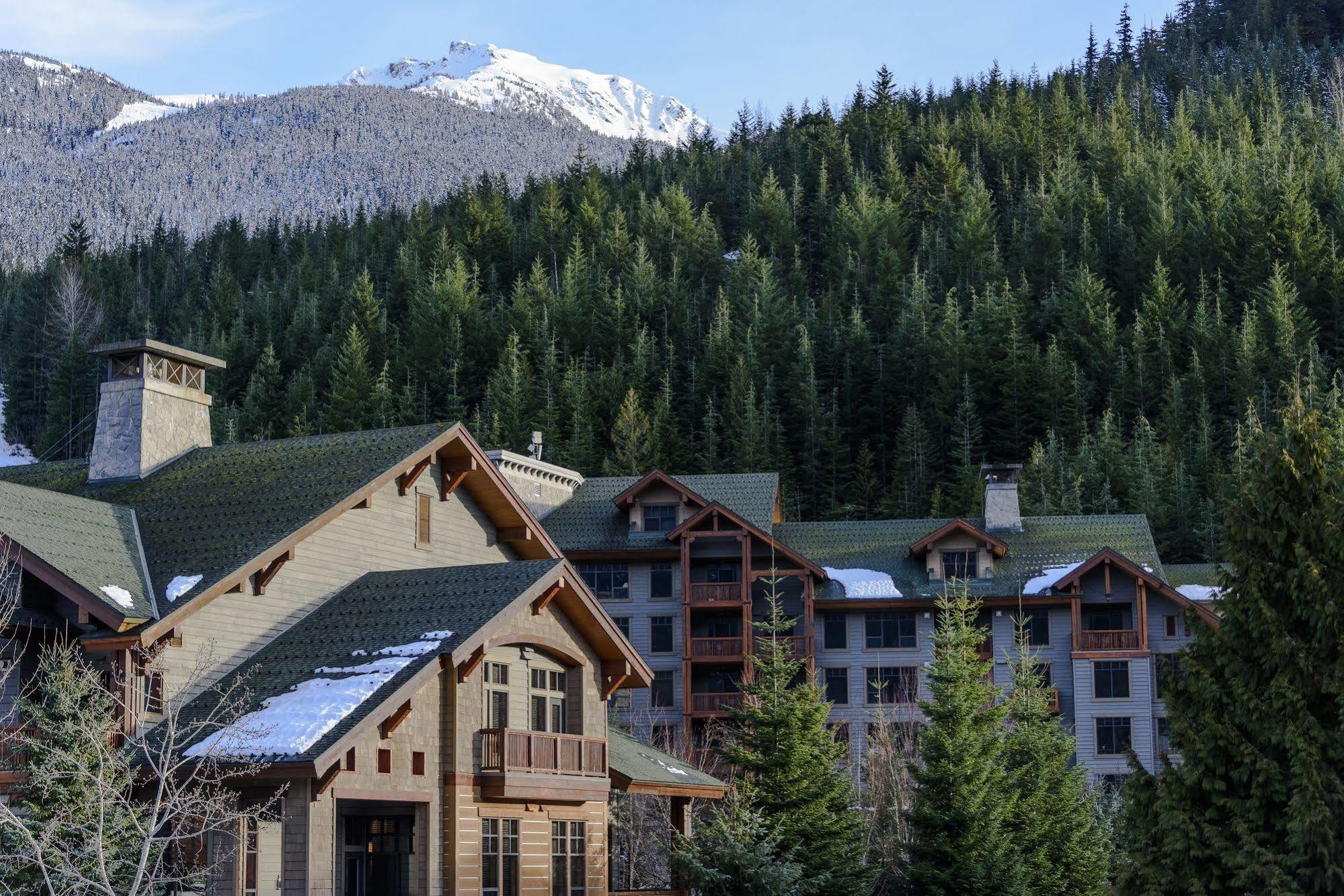 First Tracks Lodge Whistler Exteriér fotografie